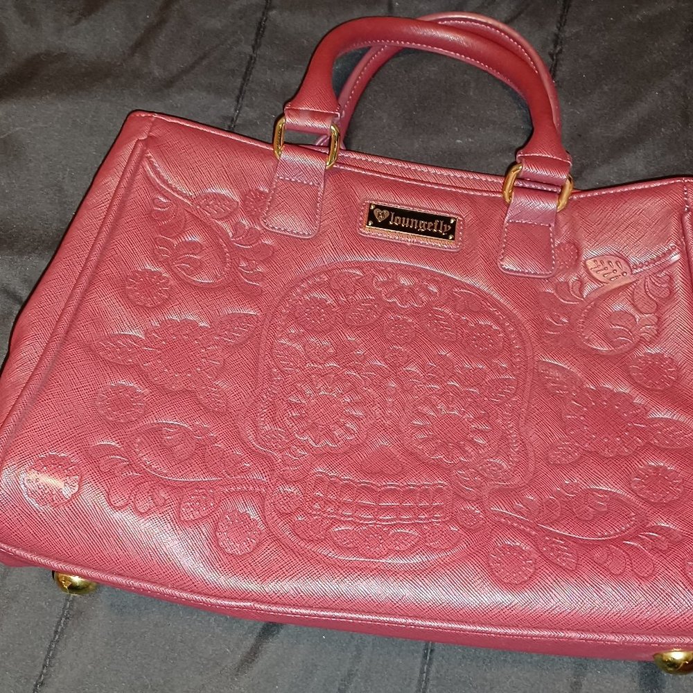 Women`s Skull Loungefly Purse